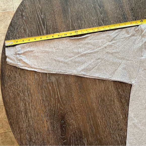 St. Louis Cardinals Busch Stadium Farewell Tour Long Sleeve T-Shirt 2005 NOS - Picture 7 of 9